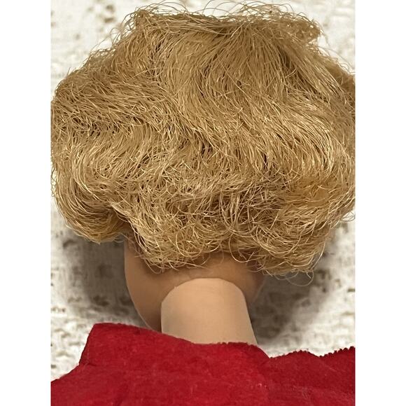 Vintage 1968 Mattel Barbie Blonde Bubblecut Doll W/ Red Flare Coat & Dress - Picture 4 of 12